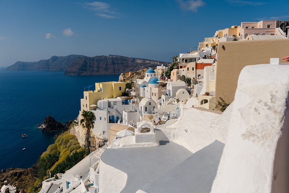 Santorini wedding photographer